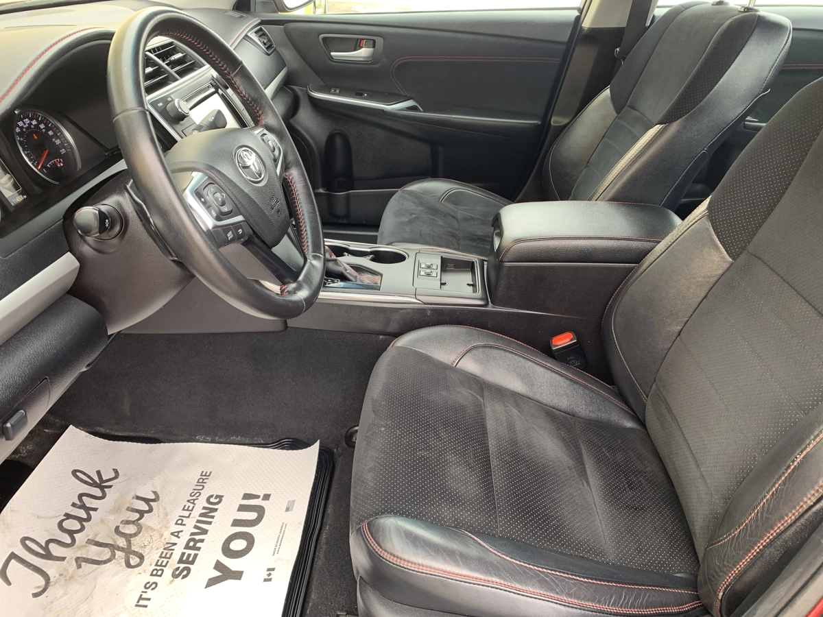 2015 Toyota Camry XSE