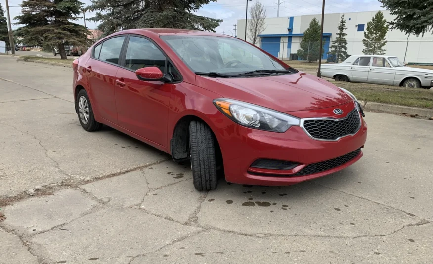 2016﻿ ﻿KIA﻿ ﻿Forte﻿ ﻿LX