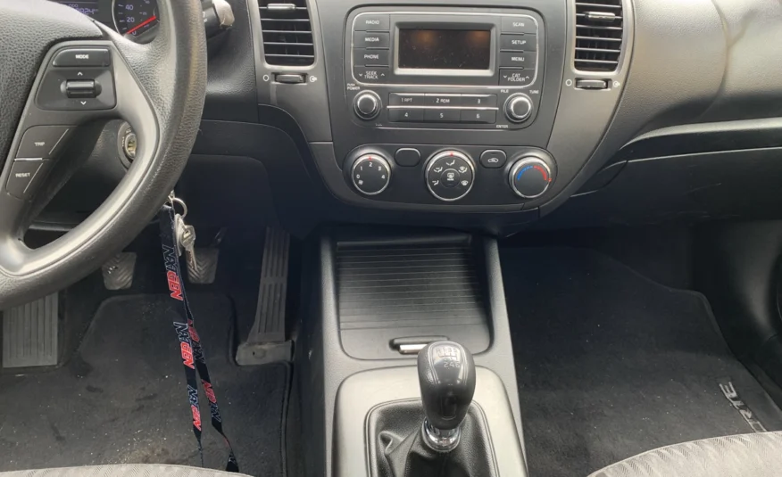 2016﻿ ﻿KIA﻿ ﻿Forte﻿ ﻿LX