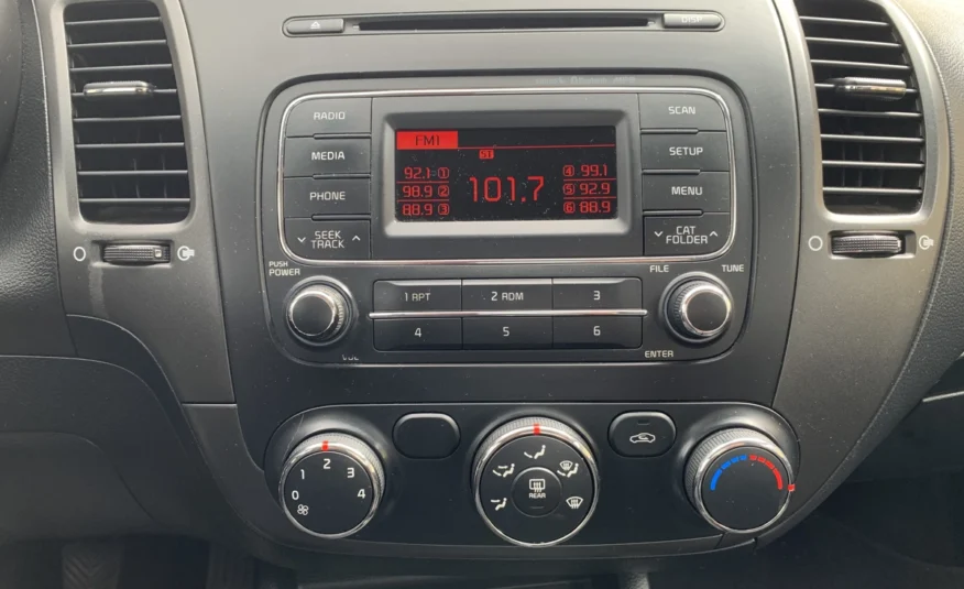 2016﻿ ﻿KIA﻿ ﻿Forte﻿ ﻿LX
