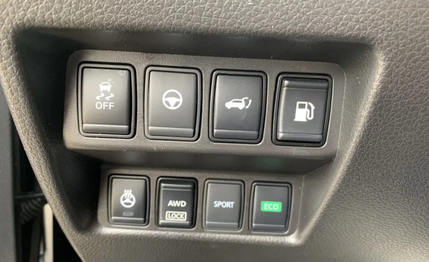 2018﻿ ﻿Nissan﻿ ﻿Rogue﻿ ﻿SL