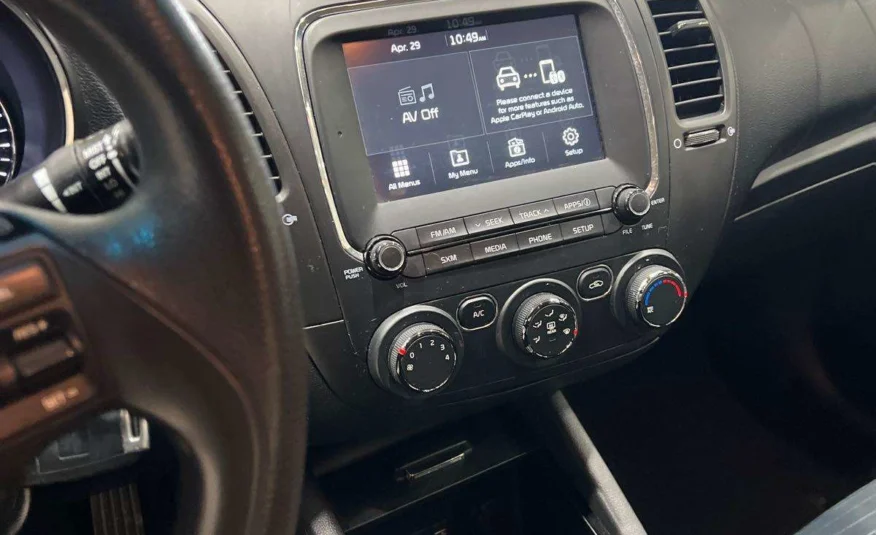 2017﻿ ﻿KIA﻿ ﻿Forte﻿ ﻿LX +