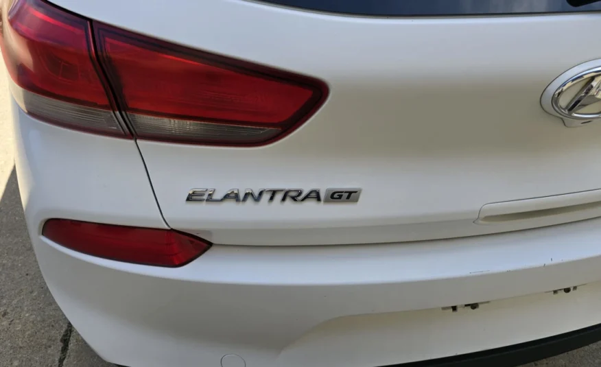 2019﻿ ﻿Hyundai﻿ ﻿Elantra GT﻿ ﻿Base