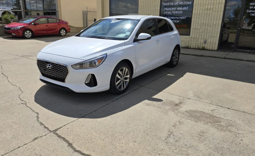 2019﻿ ﻿Hyundai﻿ ﻿Elantra GT﻿ ﻿Base