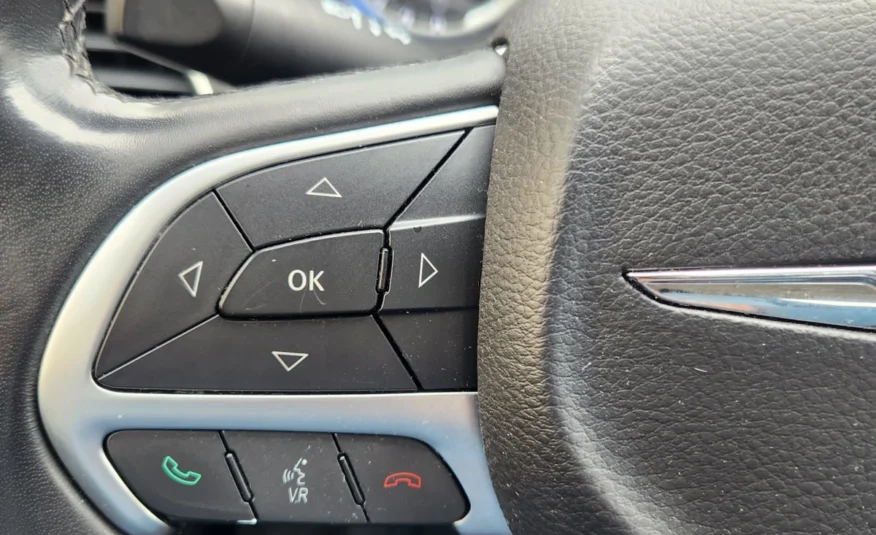 2015﻿ ﻿Chrysler﻿ ﻿200﻿ ﻿Limited