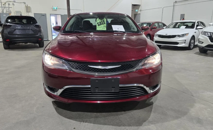 2015﻿ ﻿Chrysler﻿ ﻿200﻿ ﻿Limited