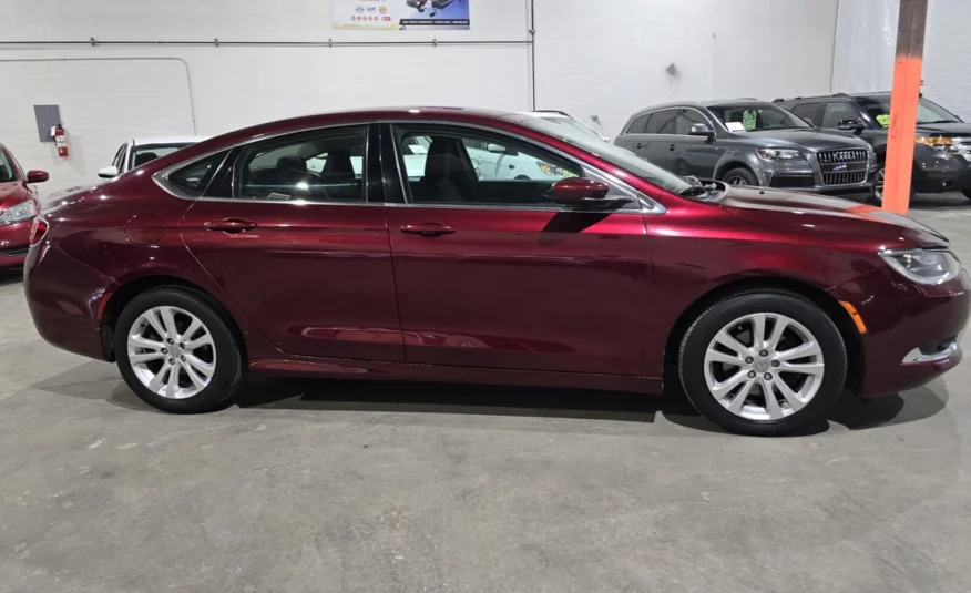 2015﻿ ﻿Chrysler﻿ ﻿200﻿ ﻿Limited