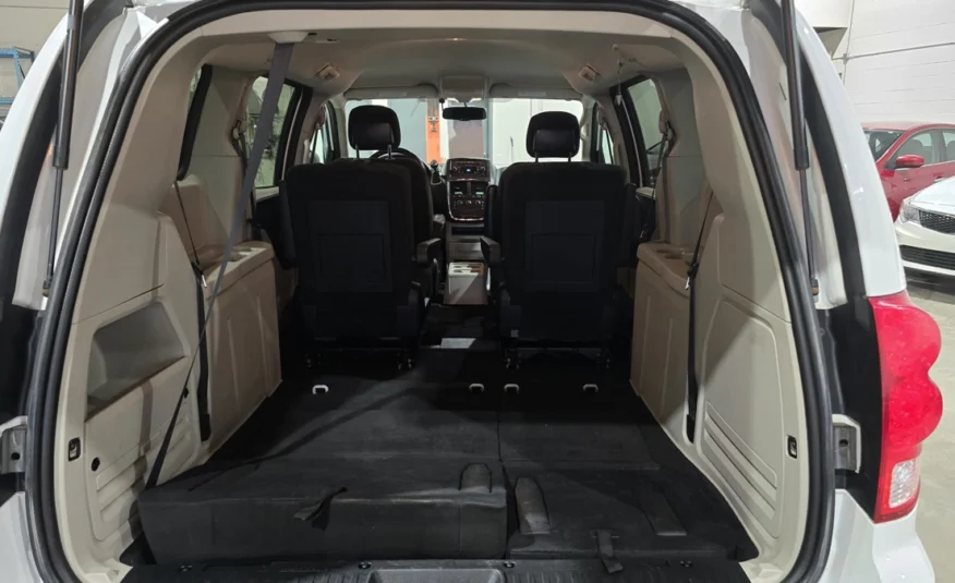 2015﻿ ﻿Dodge﻿ ﻿Grand Caravan﻿ ﻿Special Edition