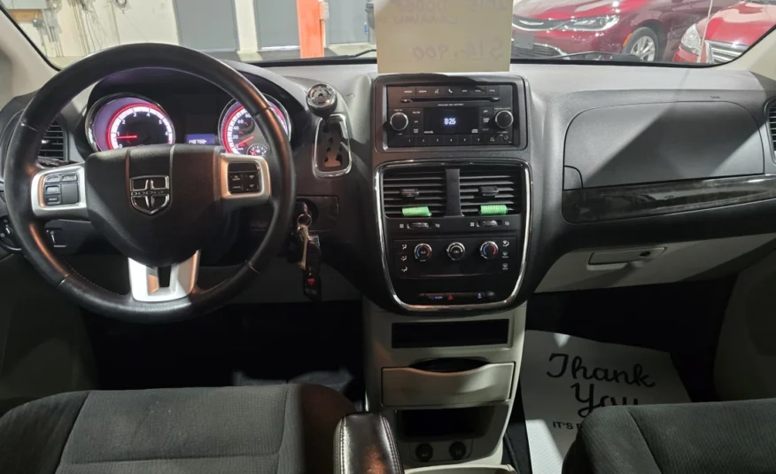 2015﻿ ﻿Dodge﻿ ﻿Grand Caravan﻿ ﻿Special Edition