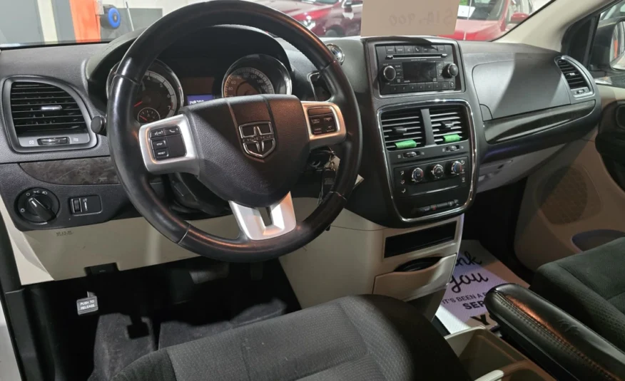 2015﻿ ﻿Dodge﻿ ﻿Grand Caravan﻿ ﻿Special Edition