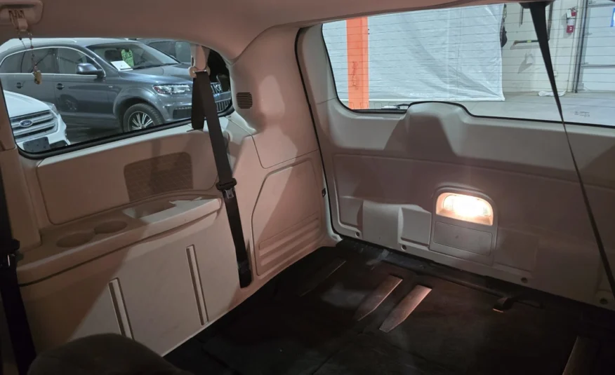 2015﻿ ﻿Dodge﻿ ﻿Grand Caravan﻿ ﻿Special Edition
