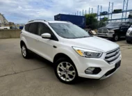 2017﻿ ﻿Ford﻿ ﻿Escape﻿ ﻿Titanium