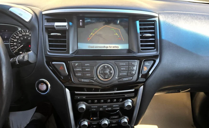 2020﻿ ﻿Nissan﻿ ﻿Pathfinder﻿ ﻿SV