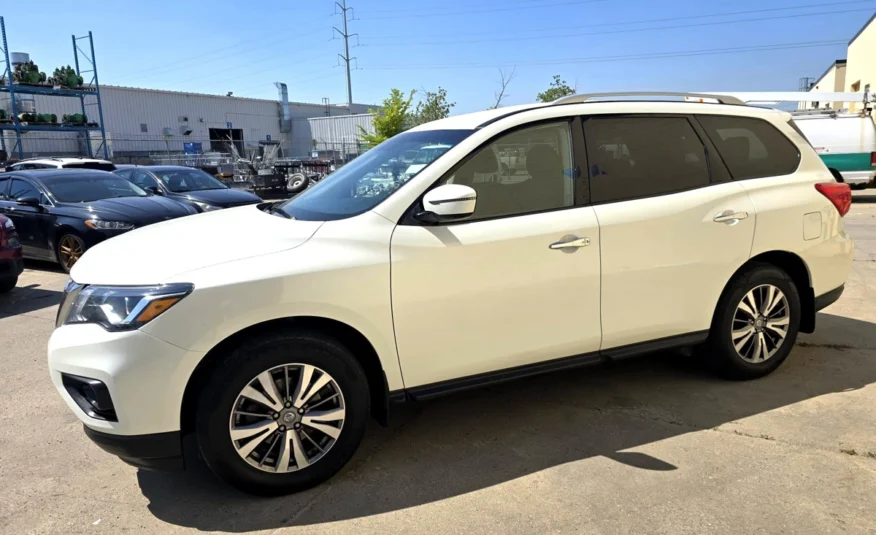2020﻿ ﻿Nissan﻿ ﻿Pathfinder﻿ ﻿SV