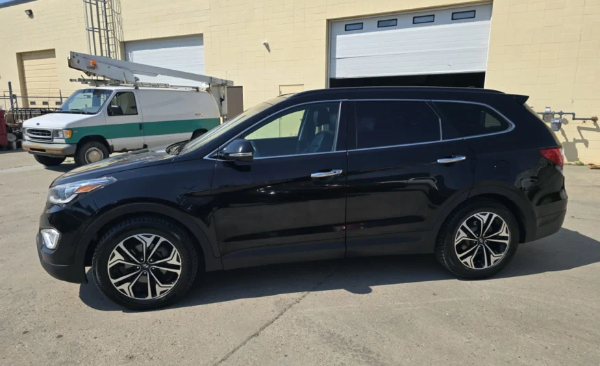 2018﻿ ﻿Hyundai﻿ ﻿Santa Fe﻿ ﻿Limited Sport Ultimate