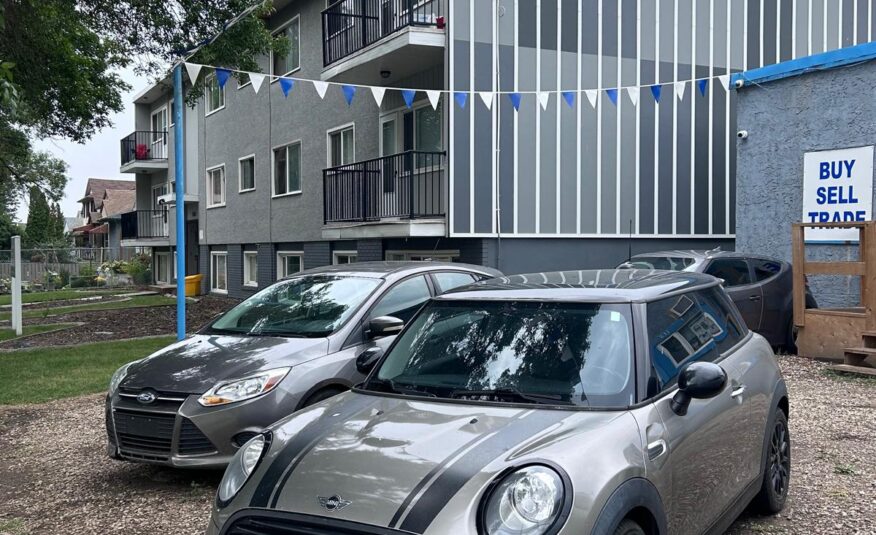 2016 MINI COOPER hatchback