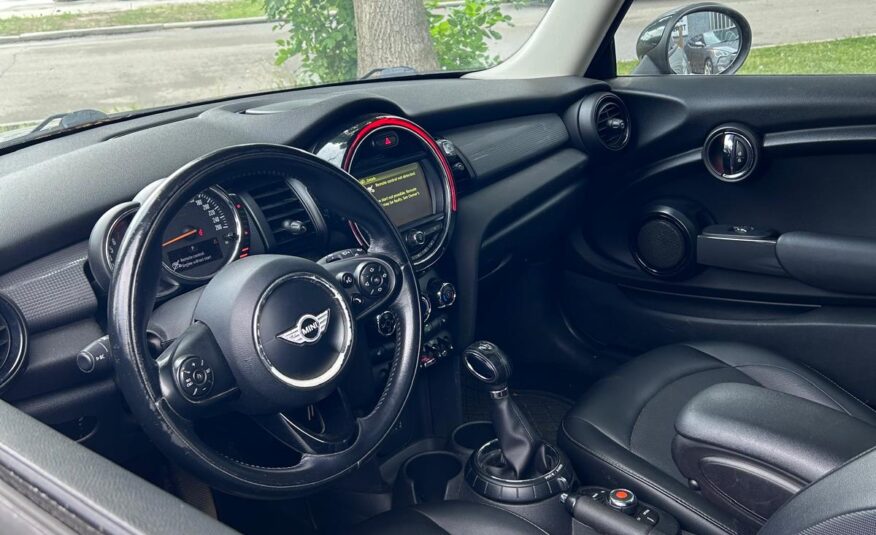 2016 MINI COOPER hatchback