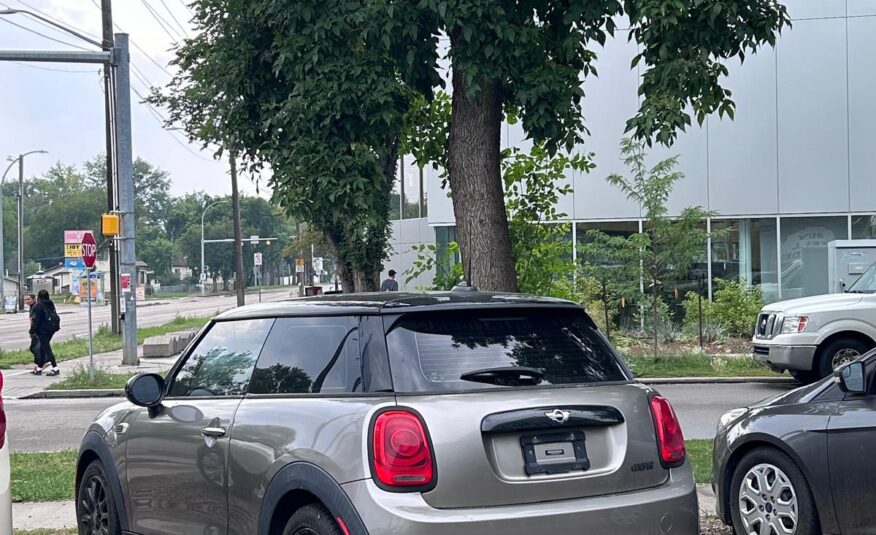2016 MINI COOPER hatchback