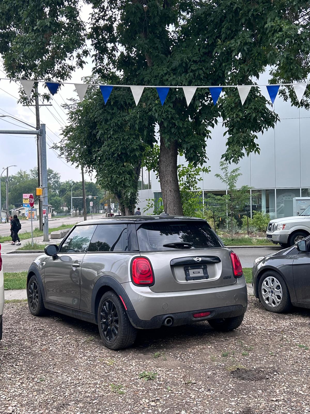 2016 MINI COOPER hatchback
